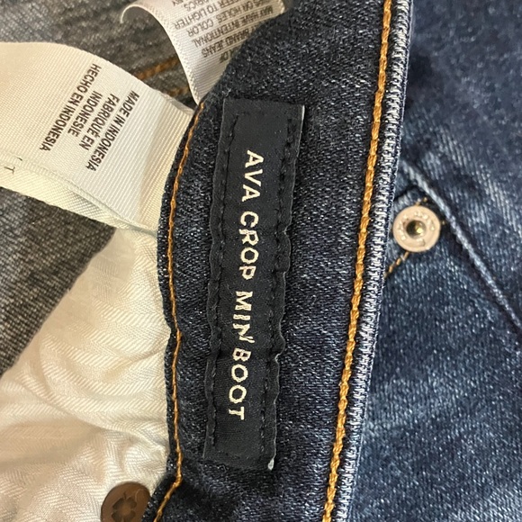Lucky Brand Ava Crop Mini Boot Jeans - Picture 4 of 5